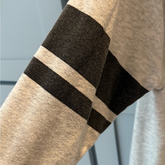 Old navy brunch squad sweatshirt - Picture 3 of 5